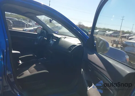 2016 Mitsubishi Outlander Sport 2.4 Es/2.4 Se из США, поврежденный, VIN JA4AP3AW2GZ047843